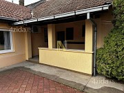 Talo vuokrattavana, Adamovićevo Naselje, 1300 €, 120m² 